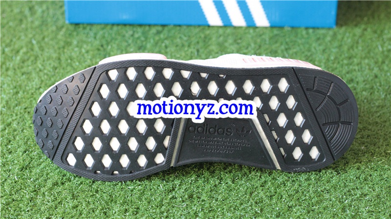 Real Boost Adidas NMD R1 White Pink GS